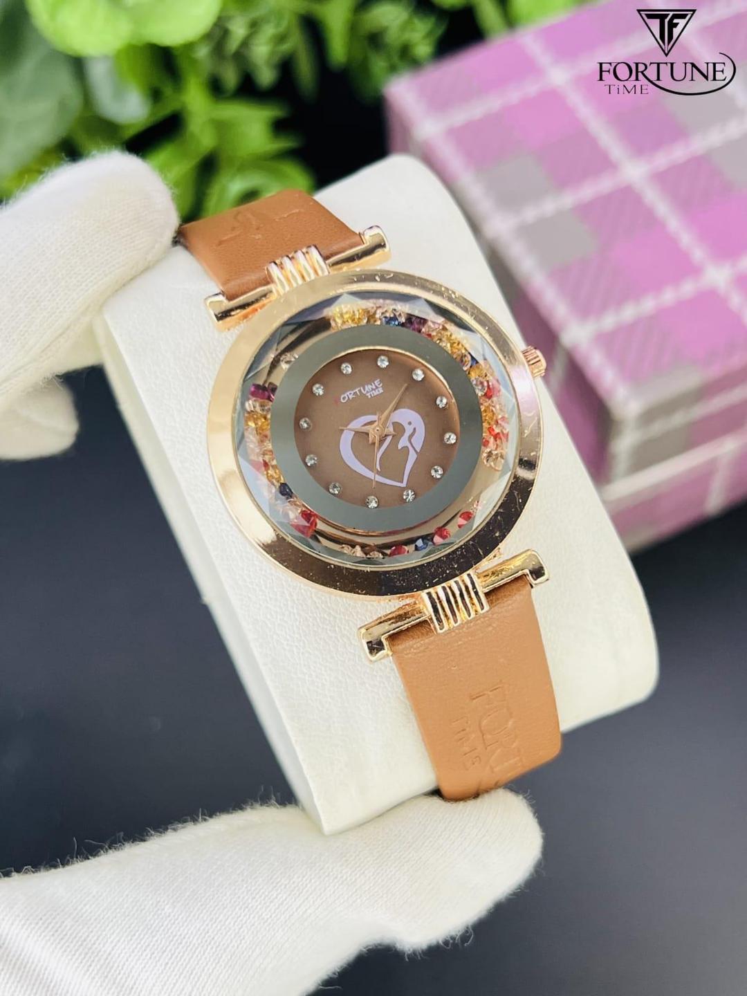 Chic Women's watch